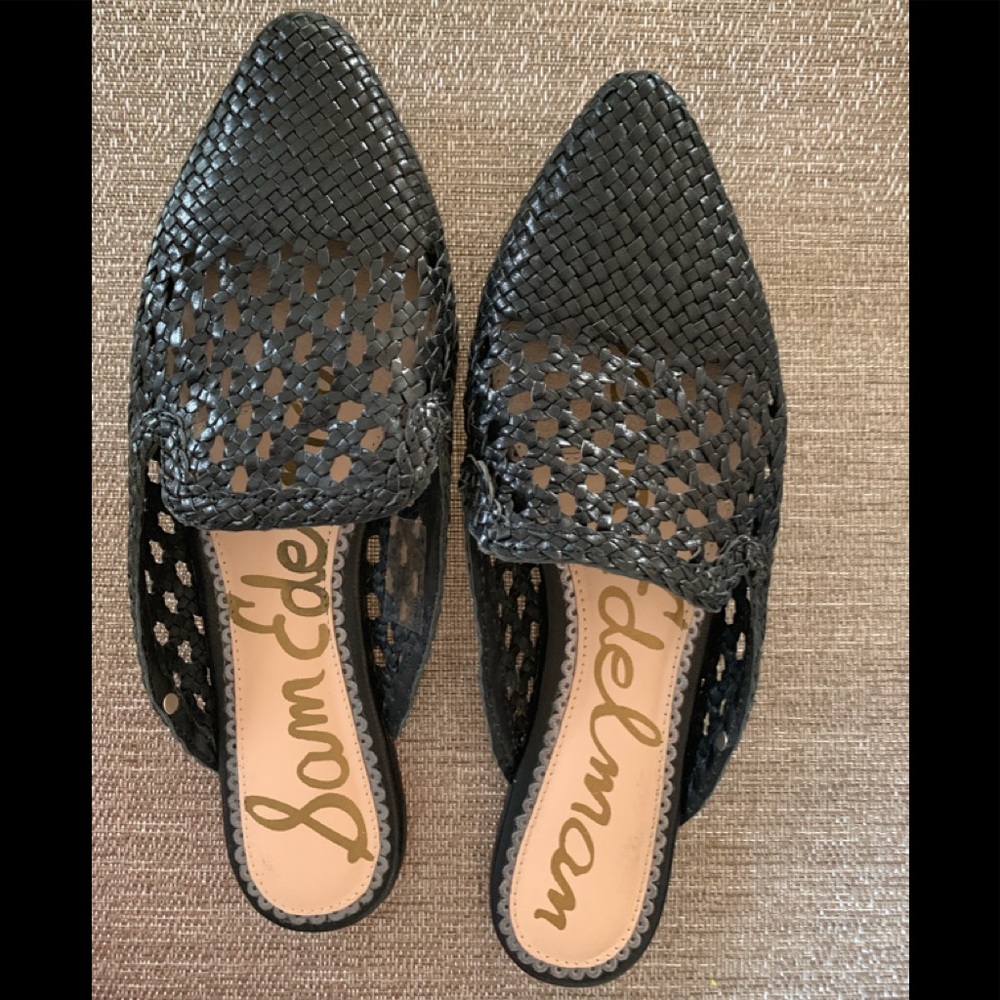 Brand New Sam Edelman Raffia Flats